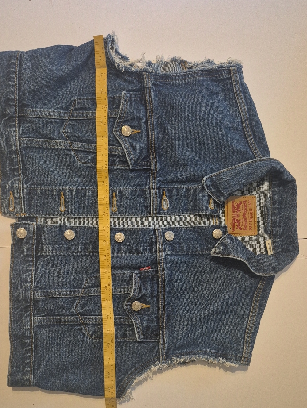 Men's Levi's Blue Denim Jacket with Button Front